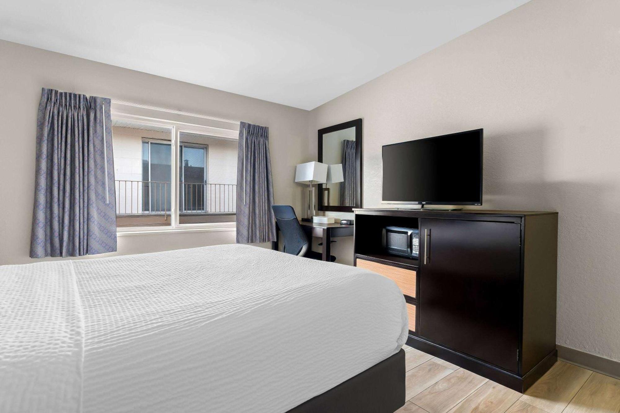 Days Inn By Wyndham Albany Suny מראה חיצוני תמונה