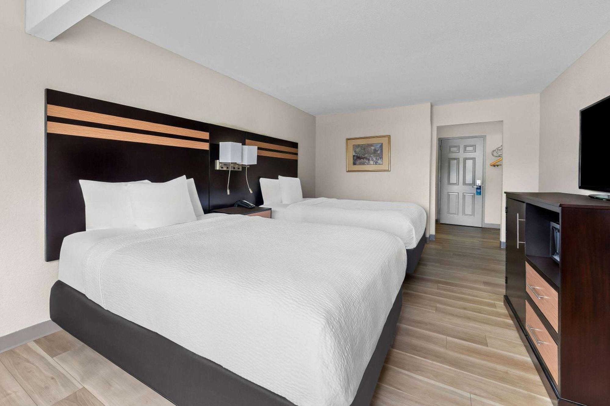 Days Inn By Wyndham Albany Suny מראה חיצוני תמונה